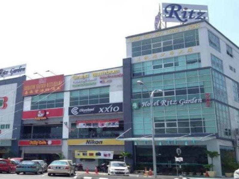 Photo of Ritz Garden Hotel Manjung, 3-star hotel in Seri Manjung