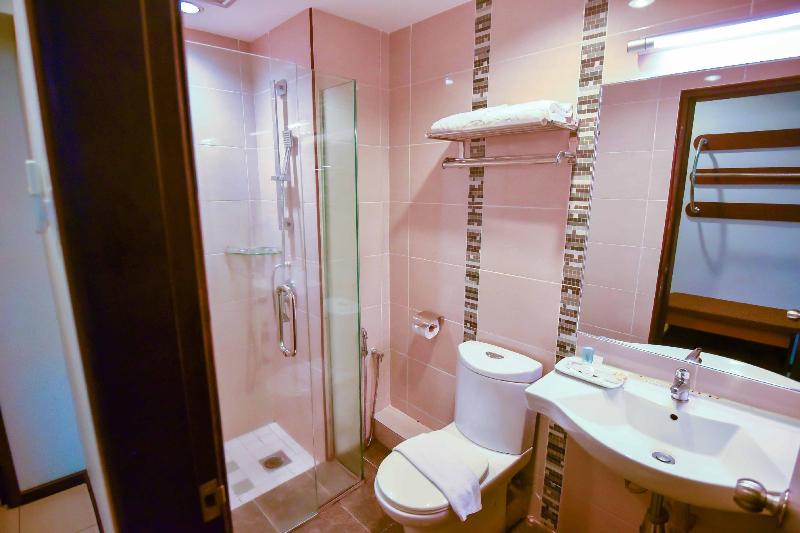 Photo of Ritz Garden Hotel Manjung, 3-star hotel in Seri Manjung