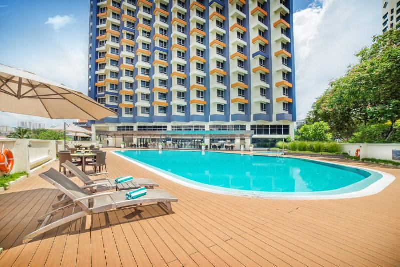 Oakwood Hotel & Residence Kuala Lumpur, Singapore