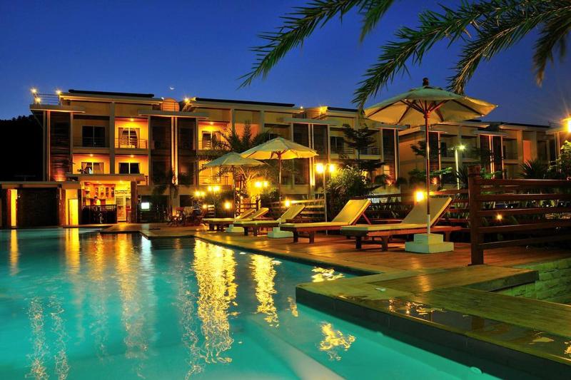 Modern Resort exterior, 3-Star hotel in Phichit