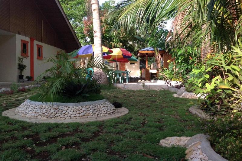 Photo of Casa Paliton Siquijor near Beach, 3-star hotel in Dumaguete (and vicinity)