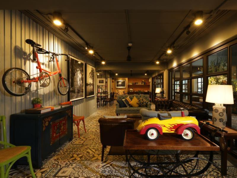 Nandha Hotel, Singapore