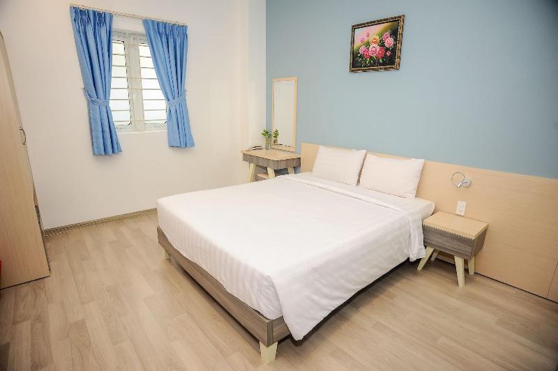 MỸ ANH 120 SÀI GÒN, Singapore