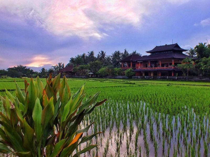 Mandala Desa Boutique Resort, Singapore