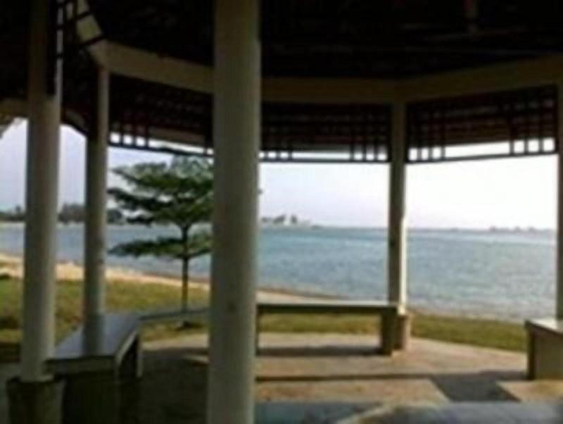 Photo of PD Sea Front Hotel, 2-star hotel in Port Dickson