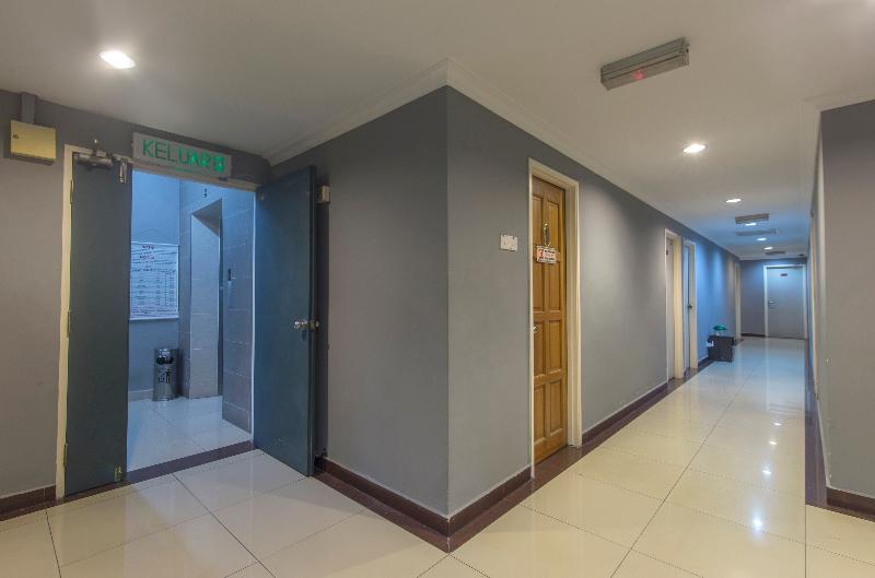OYO 761 City Hotel, Singapore