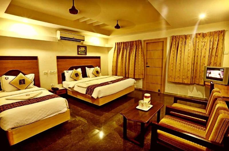 Photo of Hotel Mayas, 3-star hotel in Tiruchirappalli