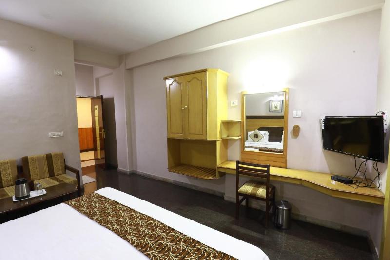 Photo of Hotel Mayas, 3-star hotel in Tiruchirappalli