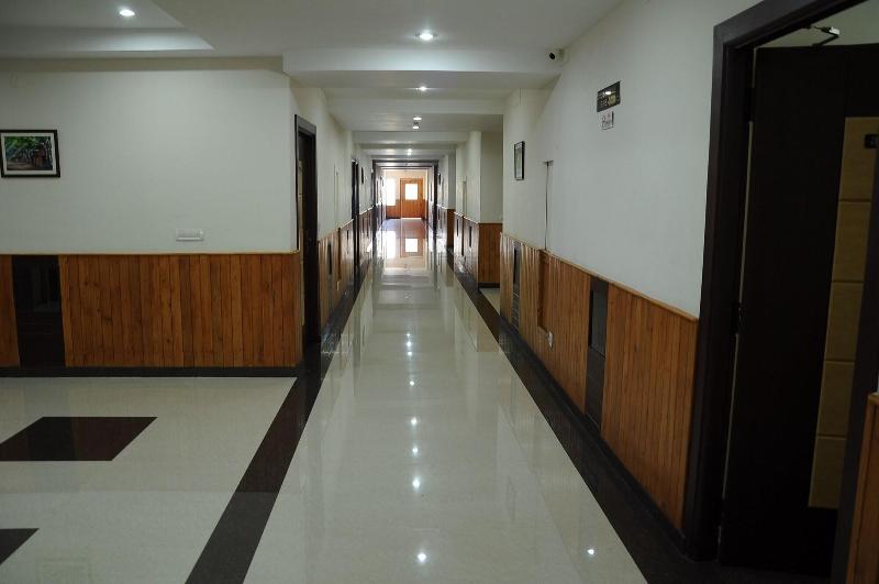 Photo of Hotel Mayas, 3-star hotel in Tiruchirappalli
