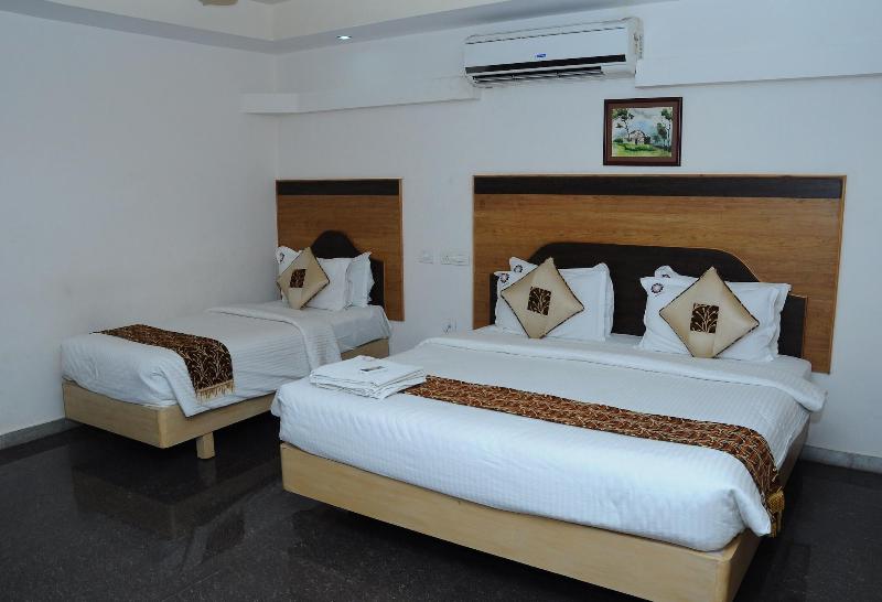 Photo of Hotel Mayas, 3-star hotel in Tiruchirappalli