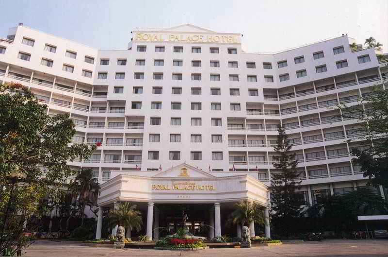 Royal Twins Palace Hotel exterior, 3-Star hotel in Central Pattaya