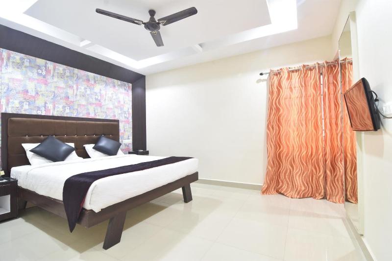 Photo of Amutham Residency, 2-star hotel in Tiruchirappalli
