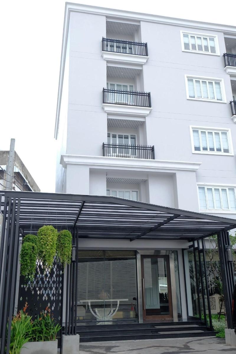 Photo of Methavalai Residence, 4-star hotel in Bangkok (and vicinity)