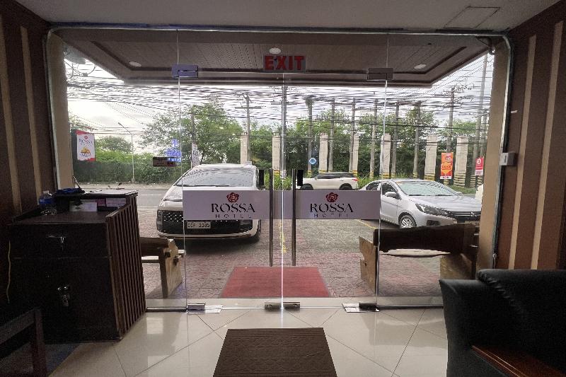 Photo of Rossa Hotel, 3-star hotel in Angeles City