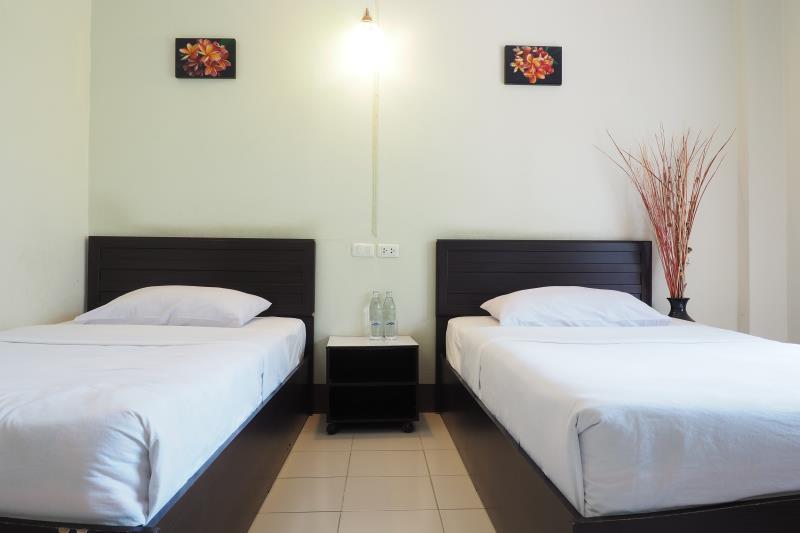 Phutawan Kan Resort, 3-star hotel in Kanchanaburi