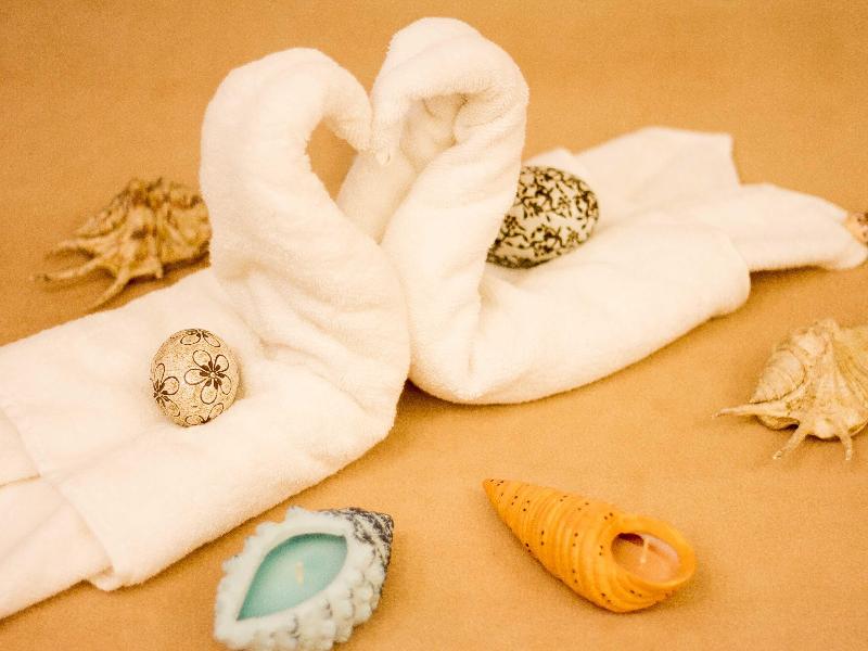 Reef Beach Resort, 3-star hotel in General Luna