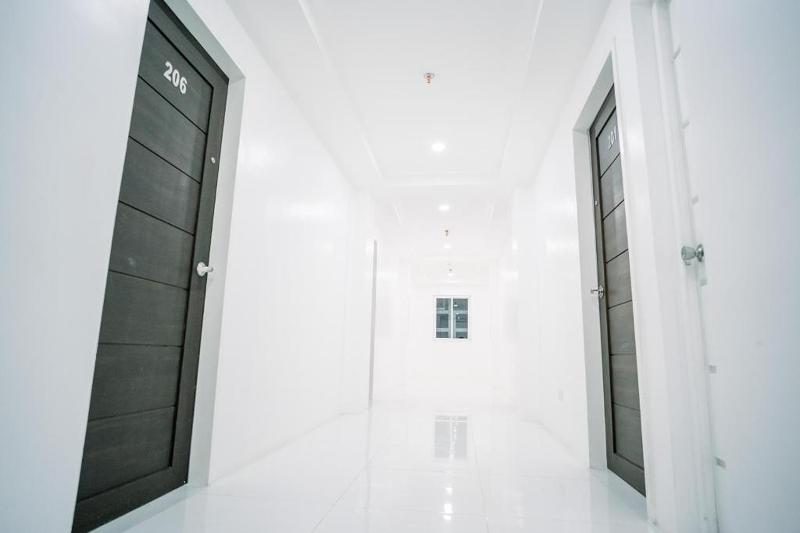 Photo of Sea Urchin Hotel near Hundred Islands, 1-star hotel in Alaminos