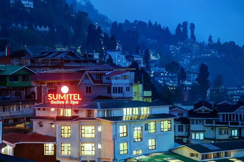 Hotel Apsara Darjeeling exterior, 2-Star hotel in Darjeeling