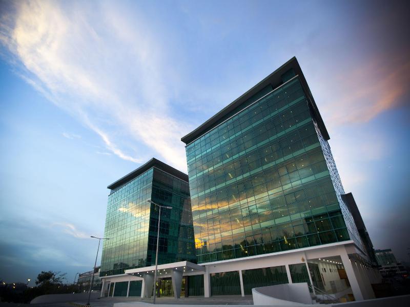 Photo of Greens Hotel & Suites, 3-star hotel in Bintulu