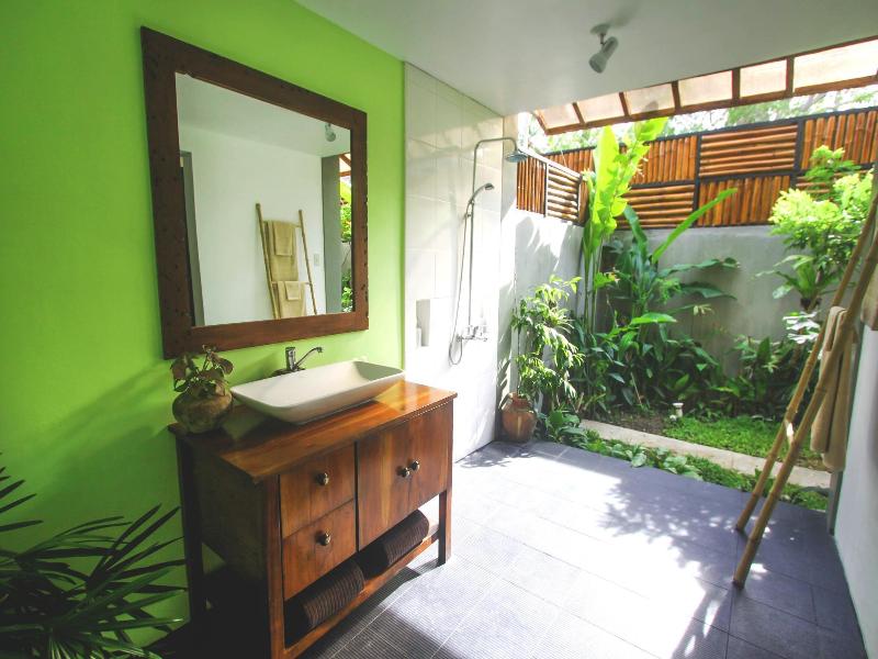 Photo of Balaibinda Lodge, 3-star hotel in Coron