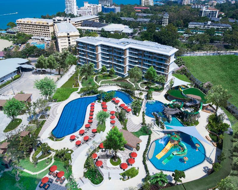 Amari Pattaya, Singapore