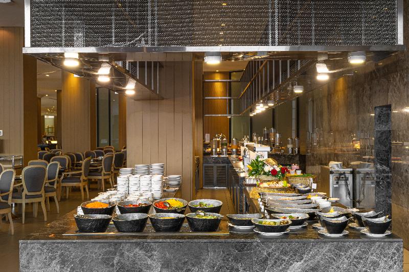 Photo of Royal Wing Suites & Spa Pattaya, 5-star hotel in Pattaya (and vicinity)