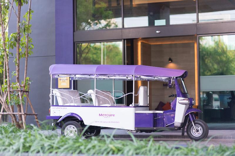 Mercure Bangkok Makkasan, Singapore