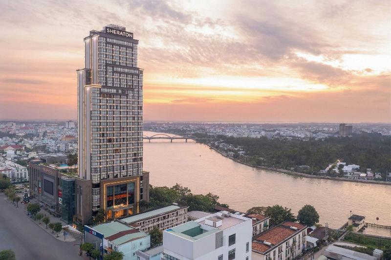 Sheraton Can Tho, Singapore