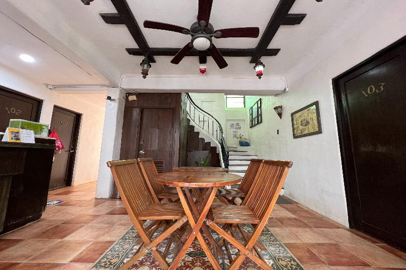 Photo of Bangera Inn, 3-star hotel in Puerto Galera