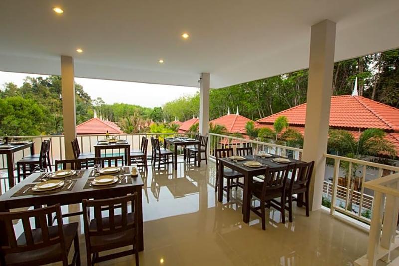 Lux Family Villas exterior, 4-Star hotel in Krabi