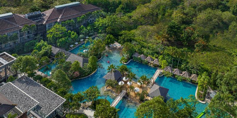 Mövenpick Resort & Spa Jimbaran Bali, Singapore