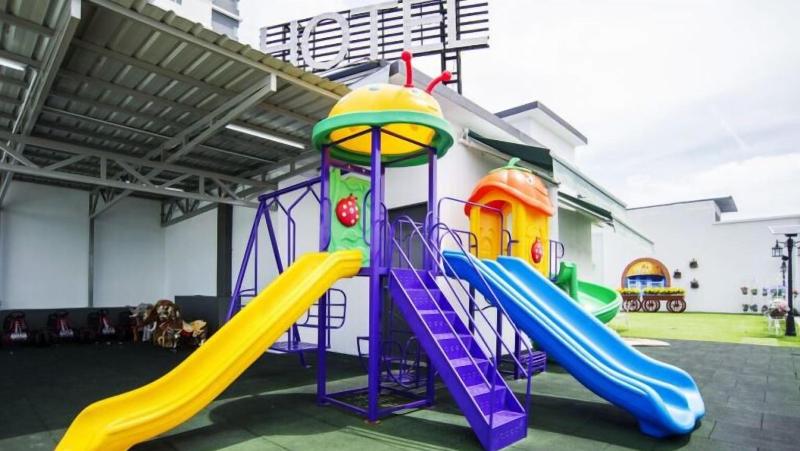 Photo of A Plus Boutique Hotel, 2-star hotel in Sekinchan