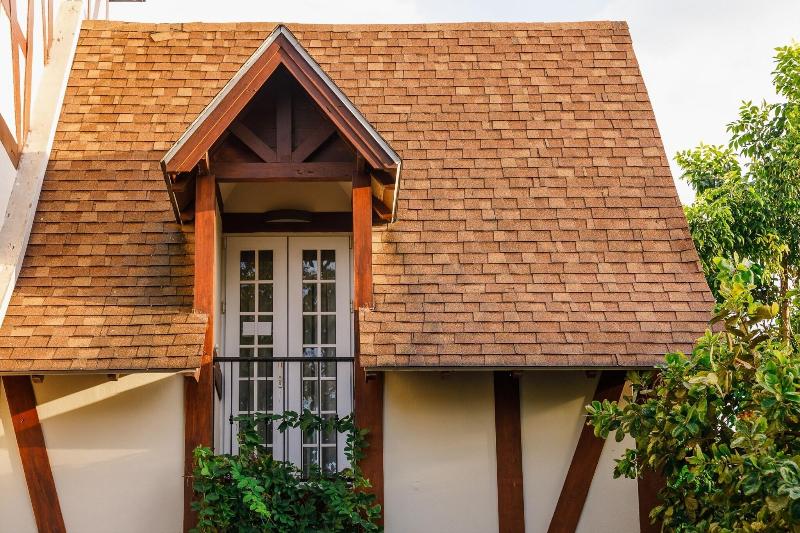 Photo of Le Charcoa Hotel, 3-star hotel in Chiang Mai