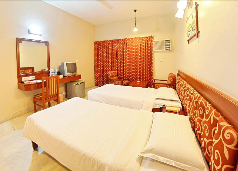 Photo of Hotel Gnanam, 3-star hotel in Thanjavur (and vicinity)