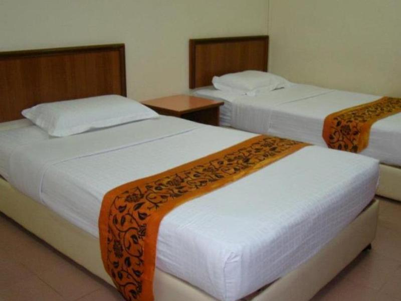 Photo of KT Beach Resort, 2-star hotel in Kuala Terengganu