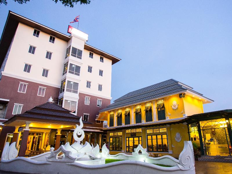 Photo of Madina Hotel, 3-star hotel in Rayong