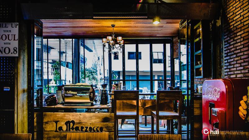 Photo of The 8 Factory Hotel Phitsanulok, 3-star hotel in Phitsanulok