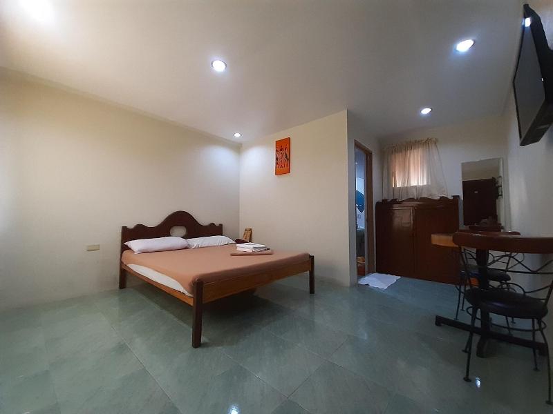 Balay Inato Pension exterior,  hotel in Palawan (province)