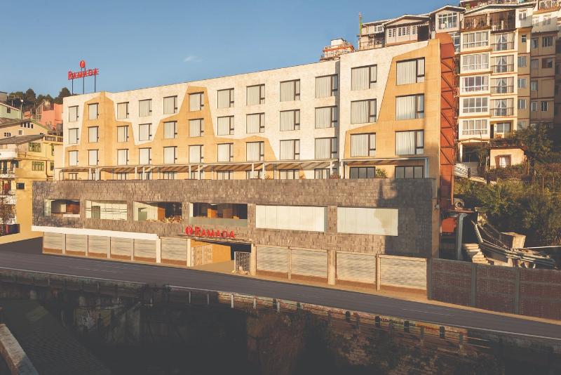 Photo of Ramada by Wyndham Darjeeling Gandhi Road, 3-star hotel in Darjeeling