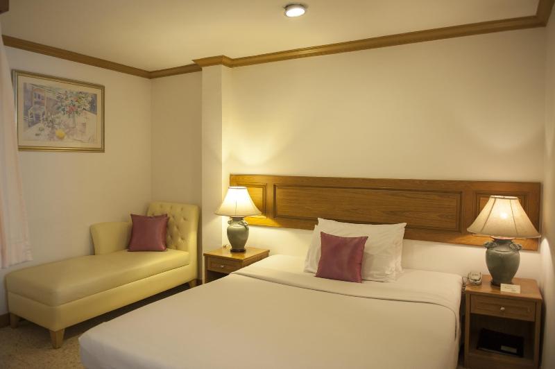 Photo of Lido Beach Hotel Pattaya, 3-star hotel in Central Pattaya