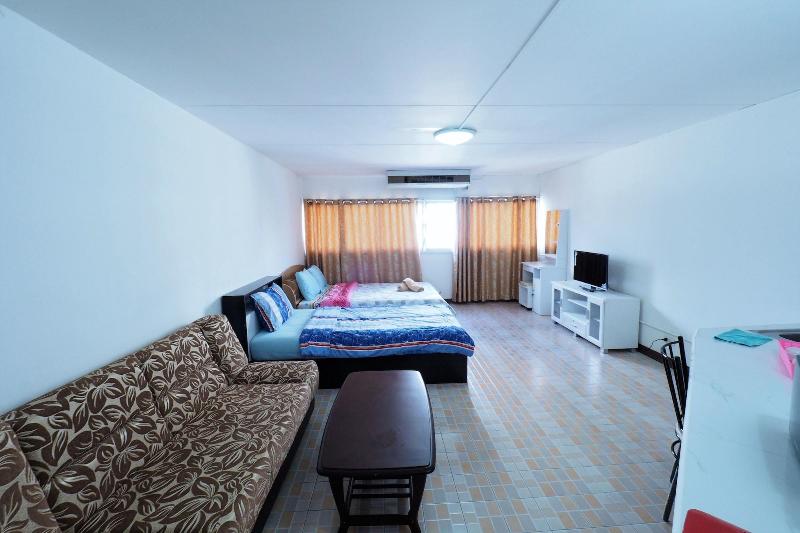 Smart Residence at Muengthongthani, Singapore