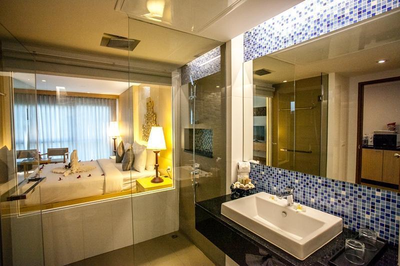 Photo of Phi Phi Harbour View Hotel, 4-star hotel in Ko Phi Phi