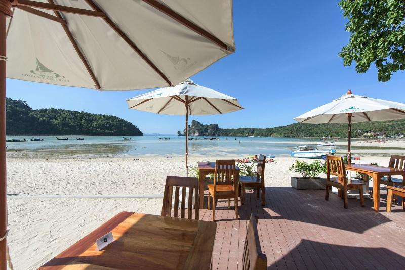 Photo of Phi Phi Harbour View Hotel, 4-star hotel in Ko Phi Phi