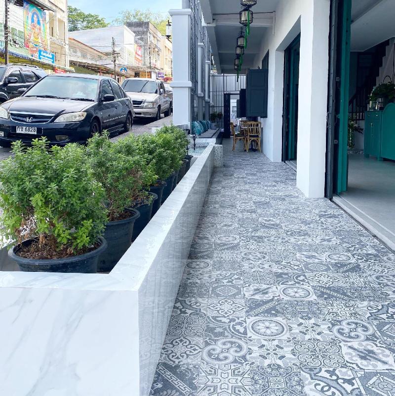 Photo of Rueangrat Hotel, 2-star hotel in Ranong