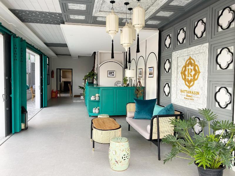 Photo of Rueangrat Hotel, 2-star hotel in Ranong