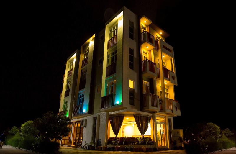 Express Inn, Singapore