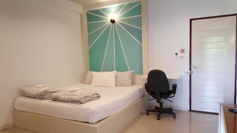 Juntima Place at Amphawa, Singapore