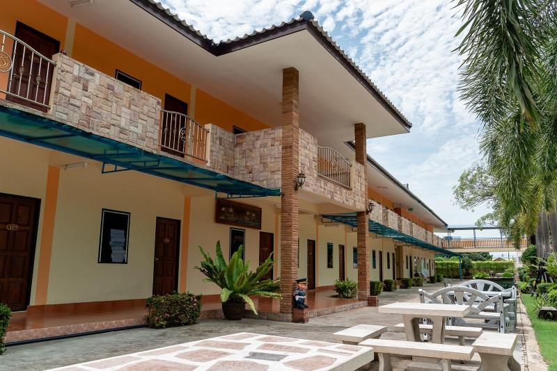 Photo of P.N. Gold Resort, 2-star hotel in Pattaya (and vicinity)