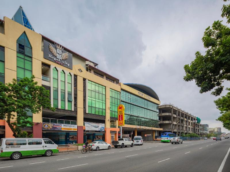 OYO 218 Storytel exterior, 2-Star hotel in Kota Kinabalu (and vicinity)