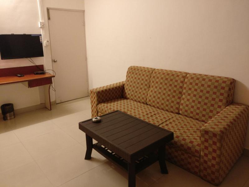 Photo of HMR Royal Inn, 3-star hotel in Pune District